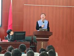 <b>王璐副代表捐赠方</b>
